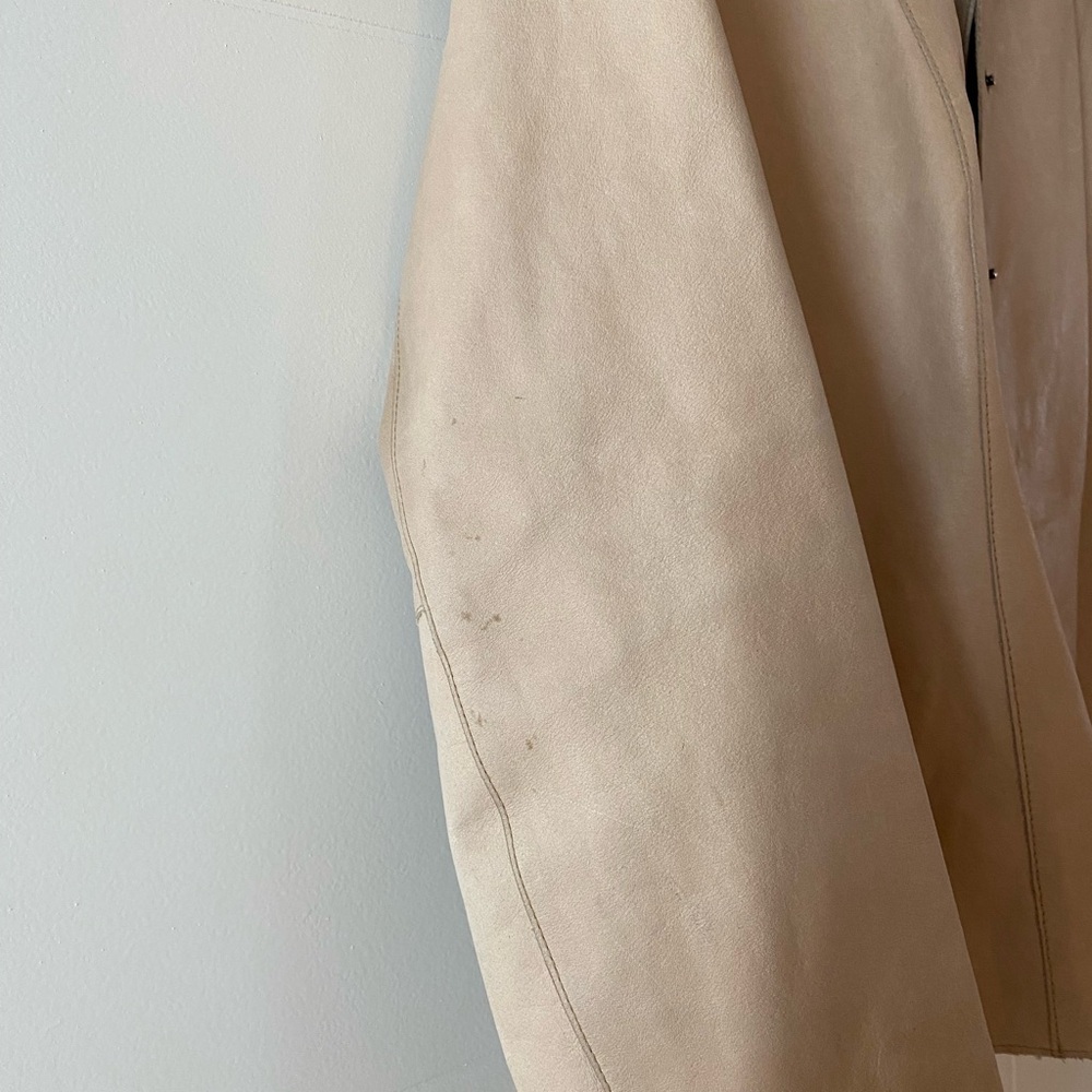 AMAZING Vintage Tan Leather Jacket - Picture 4 of 8